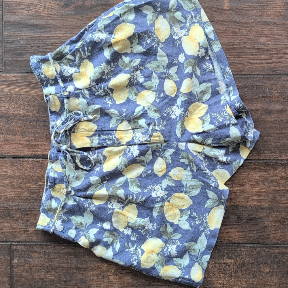 Abercrombie & Fitch High-Waist Blue Lemon Print Shorts